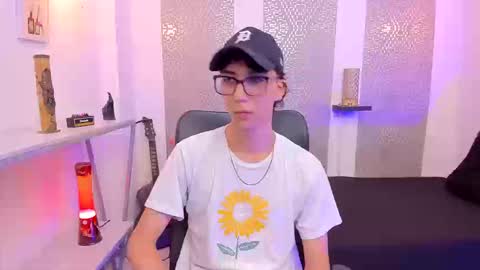 Snapshot of nikolay_gregori chatting on 25, 9, 2025 online show from 25, 9, 2025