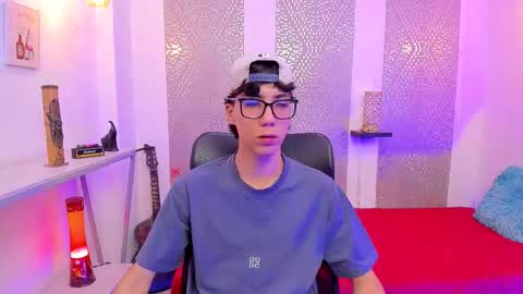 Snapshot of nikolay_gregori chatting on 7, 10, 2025 online show from 7, 10, 2025