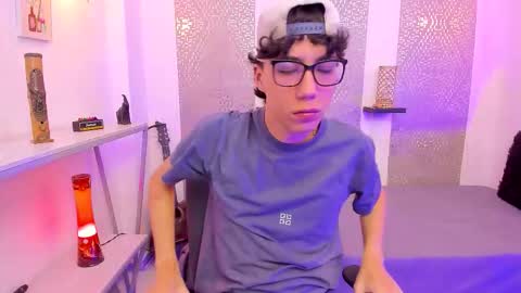 Snapshot of nikolay_gregori chatting on 8, 10, 2025 online show from 8, 10, 2025