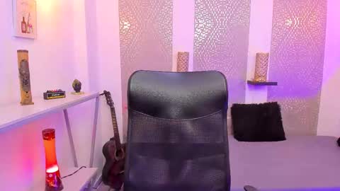 Snapshot of nikolay_gregori chatting on 27, 11, 2025 online show from 27, 11, 2025