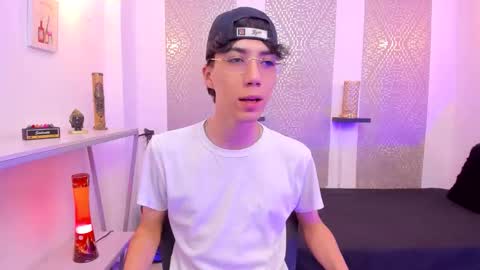    online show from 16, 12, 2025