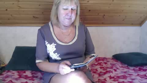 Snapshot of nikole111 chatting on 8, 5, 2026 Nikole1 online show from 8, 5, 2026