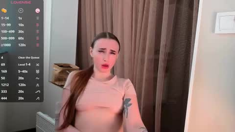 Snapshot of nikoll_s chatting on 28, 2, 2025 online show from 28, 2, 2025