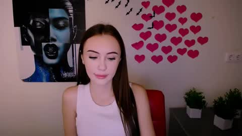 Snapshot of nikonara_ chatting on 11, 1, 2025 nikonara_ online show from 11, 1, 2025