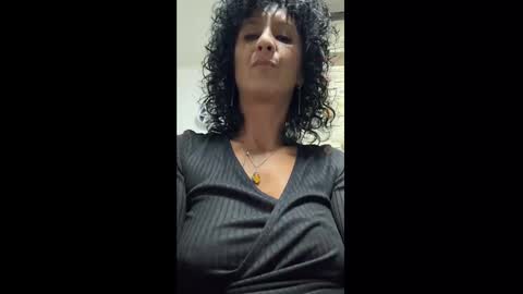 nikol online show from 1, 10, 2025