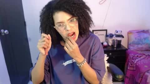 Nicole    GTM-5 1100 pm - 700 am online show from 26, 1, 2025