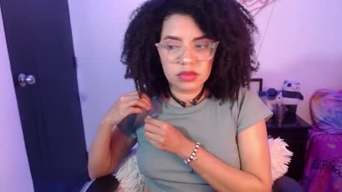 Nicole    GTM-5 1100 pm - 700 am online show from 29, 1, 2025