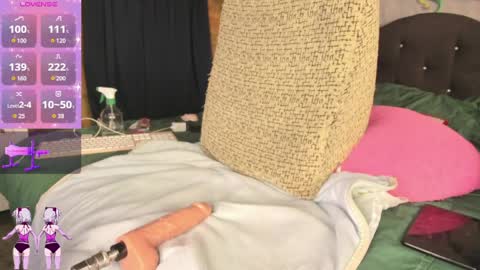 Snapshot of nina_gauther_ chatting on 8, 4, 2026 Nina Gauther online show from 8, 4, 2026