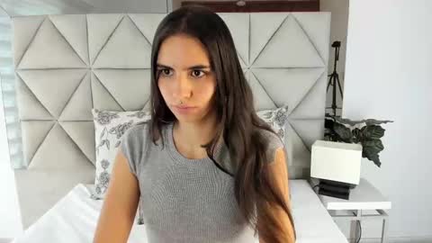  Nina  online show from 9, 9, 2025