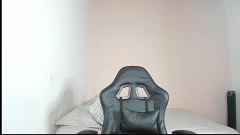  Nina  online show from 2, 2, 2026