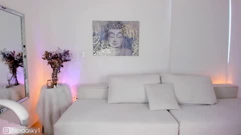    online show from 20, 2, 2025