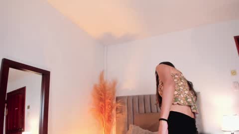 Nina online show from 21, 12, 2024