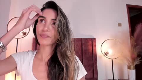 Nina online show from 3, 2, 2025