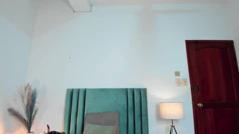 Nina online show from 21, 2, 2025