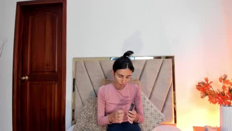 Nina online show from 11, 9, 2025