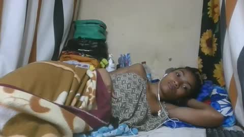 ninaeaa online show from 2, 2, 2026