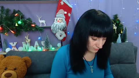 ninaflawlees online show from 5, 12, 2024