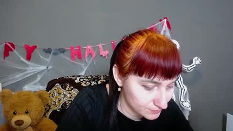 ninaflawlees online show from 28, 10, 2025