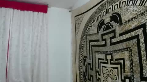 Snapshot of ninakravtz chatting on 30, 12, 2024 N I N A online show from 30, 12, 2024