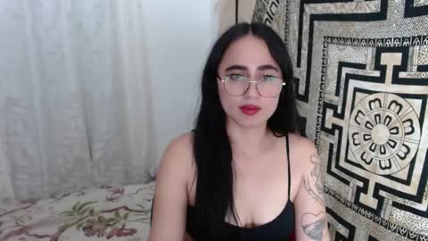 Snapshot of ninakravtz chatting on 7, 2, 2025 N I N A online show from 7, 2, 2025