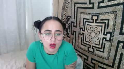 Snapshot of ninakravtz chatting on 11, 3, 2025 N I N A online show from 11, 3, 2025