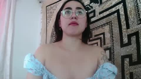 Snapshot of ninakravtz chatting on 23, 9, 2025 N I N A online show from 23, 9, 2025