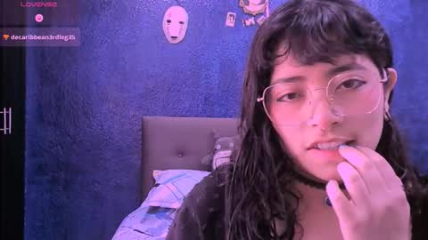 Nina online show from 4, 10, 2025