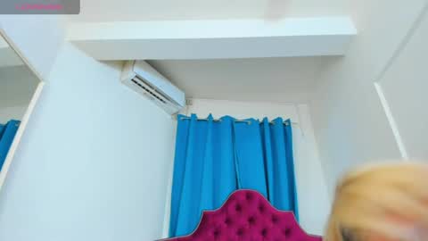 Snapshot of ninna_dee chatting on 9, 7, 2026 nina dee online show from 9, 7, 2026
