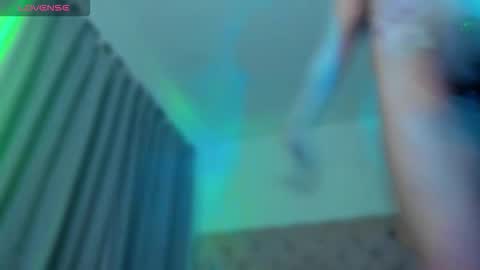 Ninon Beart online show from 15, 3, 2026