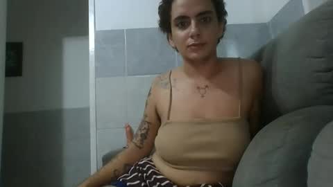 niquetheclown online show from 17, 4, 2026