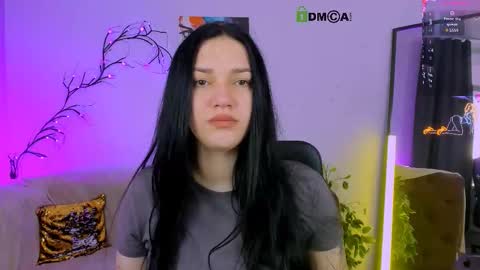 Snapshot of niri_vex chatting on 27, 9, 2025 niri_vex online show from 27, 9, 2025