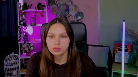 Snapshot of niri_vex chatting on 3, 10, 2025 niri_vex online show from 3, 10, 2025