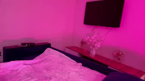 Niu online show from 27, 2, 2025