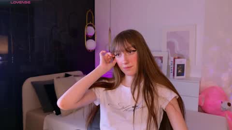 Snapshot of nixxora chatting on 2, 6, 2026 Nixxora online show from 2, 6, 2026