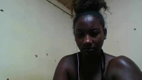 Snapshot of njaras chatting on 25, 5, 2026 njaras online show from 25, 5, 2026