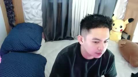 njay_16 online show from 2, 6, 2026