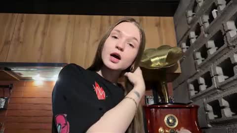 Snapshot of nloraaa chatting on 14, 7, 2026 Tears Lora online show from 14, 7, 2026