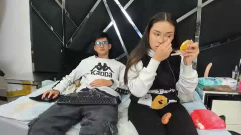 Snapshot of noa_arez chatting on 3, 2, 2026 NoaandArez online show from 3, 2, 2026