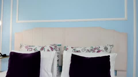 Noa Blue online show from 17, 4, 2026