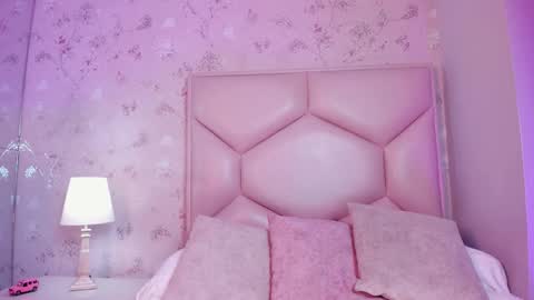   ambarsulliva  online show from 26, 11, 2025