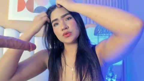 Snapshot of noa_moon chatting on 2, 5, 2026 Noa online show from 2, 5, 2026