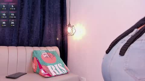 NATHALIA MORENO online show from 26, 11, 2025