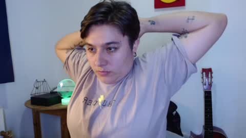 Snapshot of noah_blue7 chatting on 10, 1, 2025 Noah online show from 10, 1, 2025