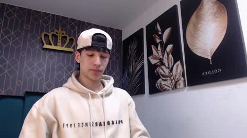 Noah Brigth online show from 5, 3, 2025