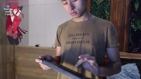 Snapshot of noah_dupont_ chatting on 6, 10, 2025 noah_dupont_ online show from 6, 10, 2025