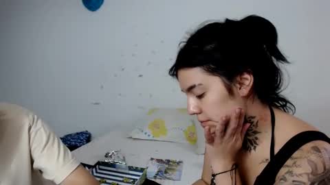 noah hehim    online show from 9, 2, 2025