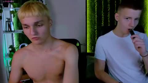 Snapshot of noah_nero chatting on 4, 7, 2026 Noah online show from 4, 7, 2026