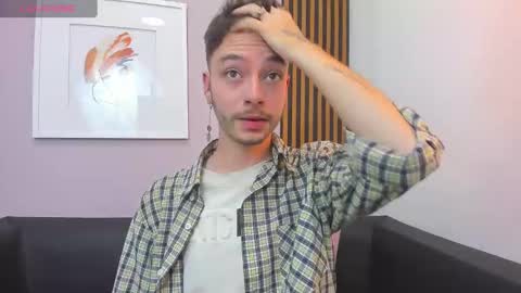 Snapshot of noah_ricci_ chatting on 3, 12, 2024 online show from 3, 12, 2024