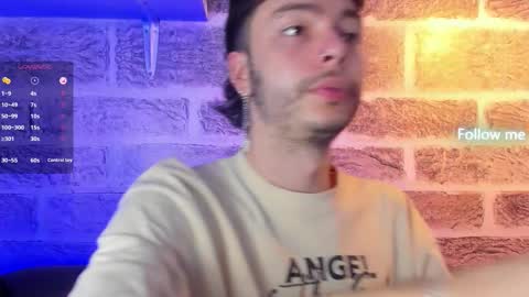 Snapshot of noah_ricci_ chatting on 2, 10, 2025 online show from 2, 10, 2025