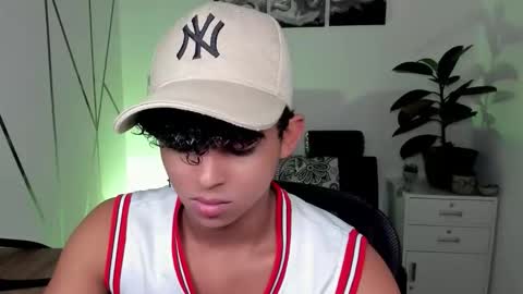 noah_smith04 online show from 11, 11, 2025